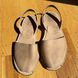 Spanish Nude Leather Sandals